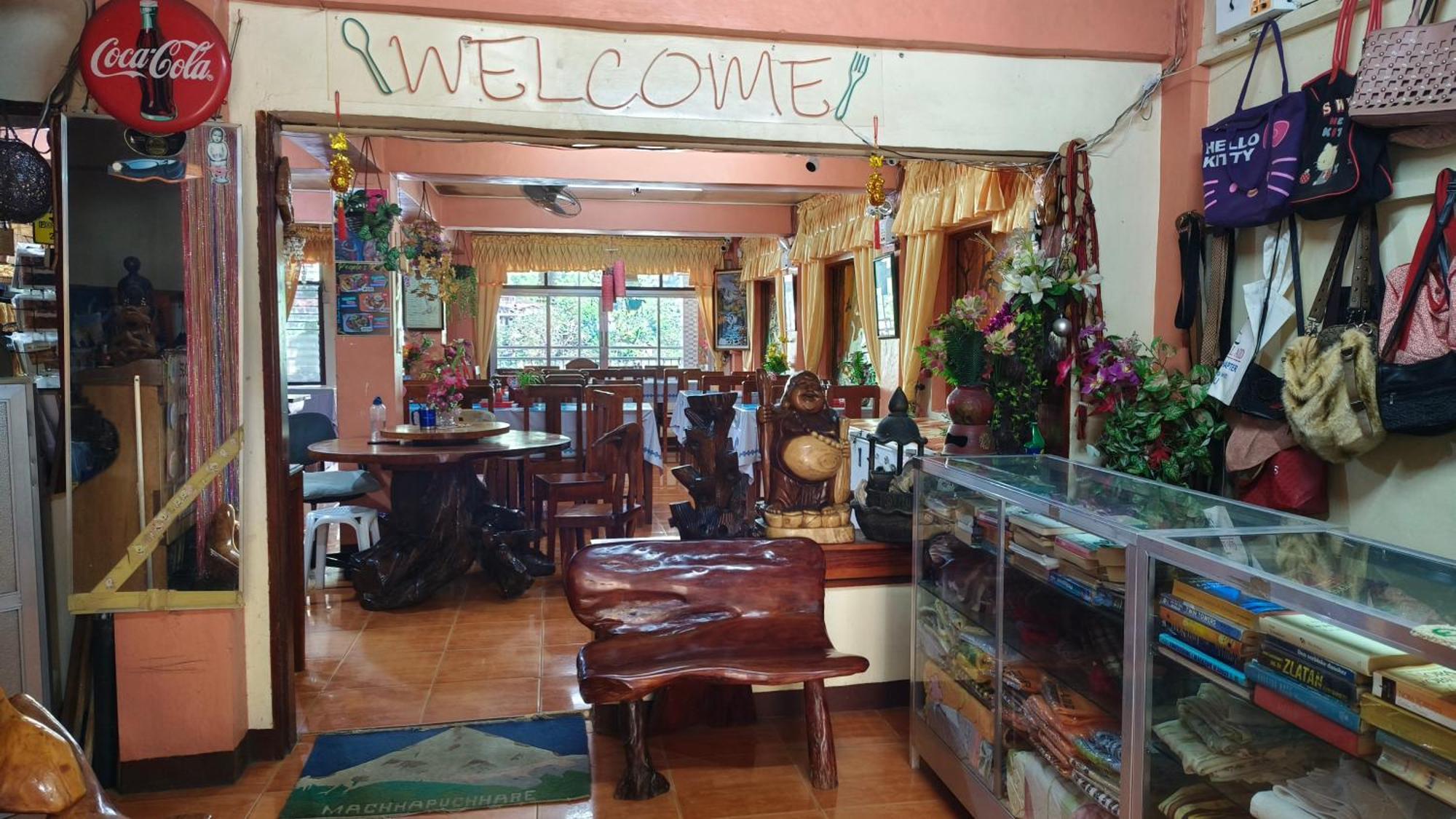 People'S Lodge And Restaurant บาเนาเว ภายนอก รูปภาพ